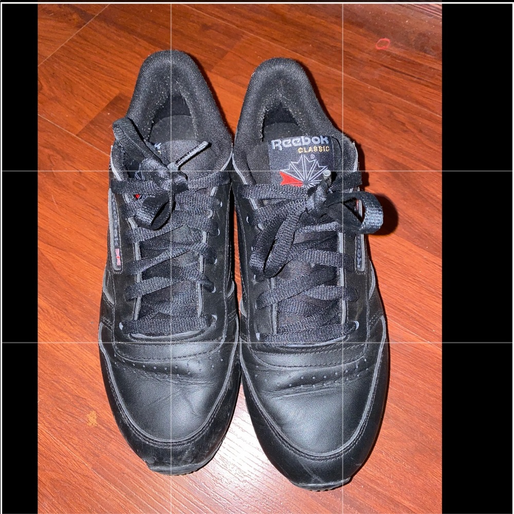 Women’s Reebok classics